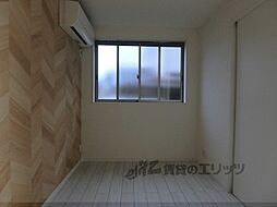 京都地下鉄東西線 御陵駅 徒歩2分の賃貸アパート 1階1Kのリビング/ダイニング