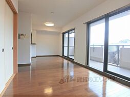 京都地下鉄東西線 御陵駅 徒歩7分の賃貸マンション 2階3LDKのリビング/ダイニング