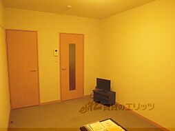 レオパレス東山山麓 2階1Kのリビング/ダイニング