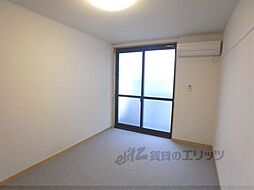 レオパレス三井田II 103 4階ワンルームのリビング/ダイニング