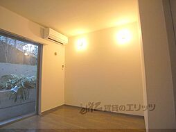 マナーハウスＢ棟 1階1LDKのリビング/ダイニング