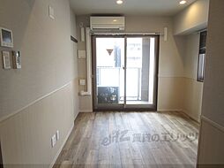 フレール烏丸五条 701 7階1Kのリビング/ダイニング