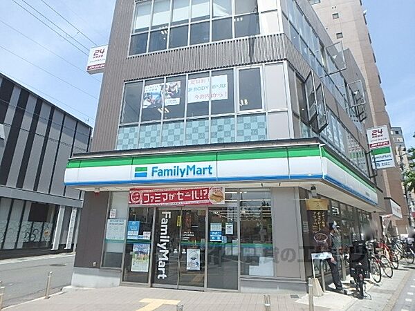 画像19:ファミリーマート　山科区役所前店まで350メートル