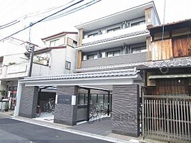 京都府京都市伏見区両替町１２丁目（賃貸マンション1DK・地下1階・28.40㎡） その1