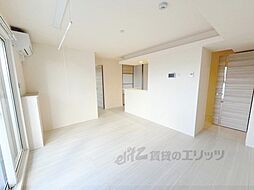 ルーセント伏見稲荷 201 2階2LDKのリビング/ダイニング