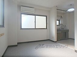 京阪本線 七条駅 徒歩2分の賃貸マンション 2階1Kのリビング/ダイニング