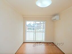 マンションＡ 106 2階1Kのリビング/ダイニング