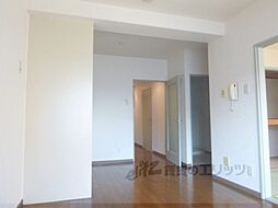 JR東海道・山陽本線 西大路駅 徒歩10分の賃貸マンション 3階2DKのリビング/ダイニング