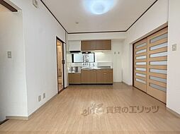 メゾンド戸倉 3階2DKのリビング/ダイニング