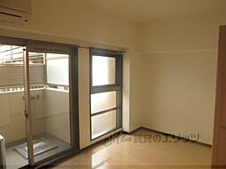 京阪本線 七条駅 徒歩2分の賃貸マンション 2階1Kのリビング/ダイニング