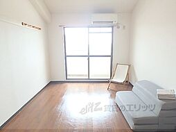 ハイクオリティクイナブリッジ 4階1Kのリビング/ダイニング