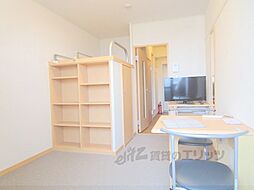 JR東海道・山陽本線 西大路駅 徒歩15分の賃貸アパート 3階1Kのリビング/ダイニング