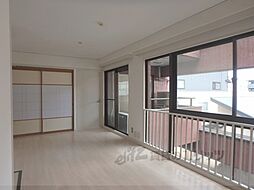 京都市営烏丸線 五条駅 徒歩9分の賃貸マンション 4階2LDKのリビング/ダイニング