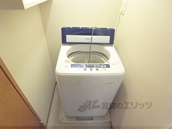 画像14:洗濯機