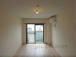 クリスタルハイツ 301 3階1Kのリビング/ダイニング