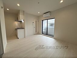 ハーモニーテラス勧修寺平田町II 1階1LDKのリビング/ダイニング