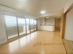 JR東海道・山陽本線 西大路駅 徒歩7分の賃貸マンション 10階3LDKのリビング/ダイニング