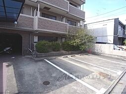 5 / 8