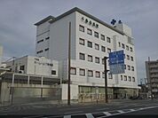 千春会病院まで50メートル