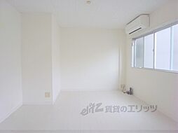 リンツ北野 2階ワンルームのリビング/ダイニング