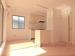 京都市営烏丸線 北山駅 徒歩3分の賃貸マンション 2階1LDKのリビング/ダイニング