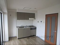 京阪本線 神宮丸太町駅 徒歩11分の賃貸マンション 3階2DKのリビング/ダイニング