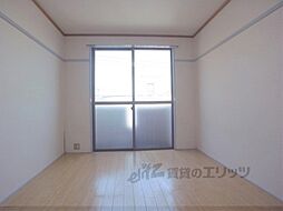 アイリス衣笠 1階1Kのリビング/ダイニング