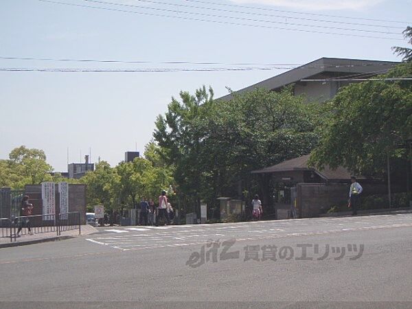 画像27:立命館大学　衣笠キャンパス正門まで1600メートル