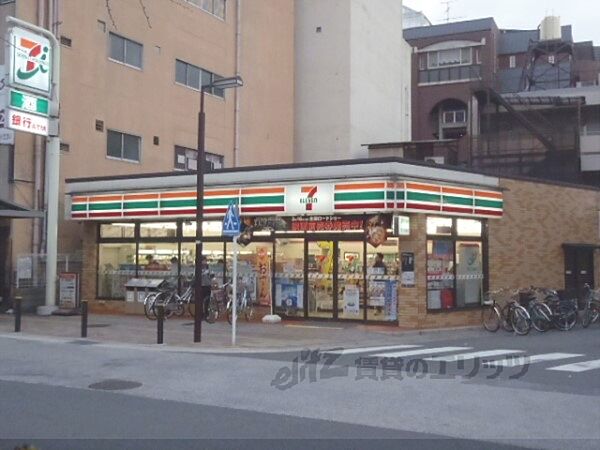 画像23:セブンイレブン　京都桂駅東口店まで440メートル