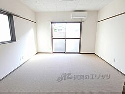 京福電気鉄道北野線 等持院・立命館大学衣笠キャンパス前駅 徒歩4分の賃貸アパート 1階1Kのリビング/ダイニング