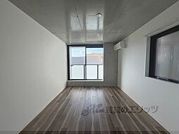 JR山陰本線 二条駅 徒歩7分の賃貸マンション 2階1Kのリビング/ダイニング