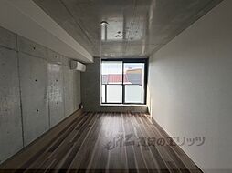 JR山陰本線 二条駅 徒歩7分の賃貸マンション 4階1Kのリビング/ダイニング