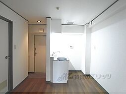 阪急京都本線 西京極駅 徒歩12分の賃貸マンション 2階ワンルームのリビング/ダイニング