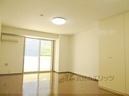 ＦＡＡＤ 3階ワンルームのリビング/ダイニング