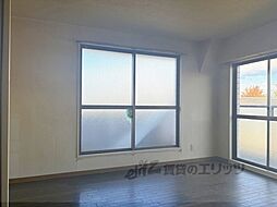 阪急嵐山線 上桂駅 徒歩15分の賃貸マンション 4階ワンルームのリビング/ダイニング