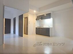 JR山陰本線 二条駅 徒歩2分の賃貸マンション 2階1LDKのリビング/ダイニング