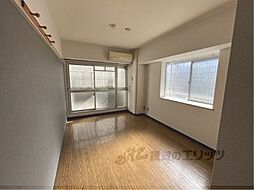 サニーハイツ西ノ京 1-H 1階ワンルームのリビング/ダイニング