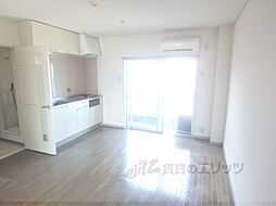 JR東海道・山陽本線 西大路駅 徒歩15分の賃貸マンション 3階1LDKのリビング/ダイニング