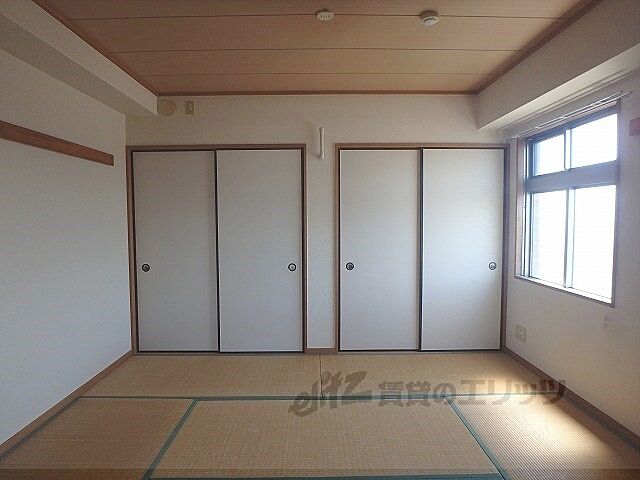 寝室