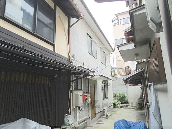 京都府京都市上京区一条通智恵光院東入鏡石町(賃貸一戸建3K・2階・45.00㎡)の写真 その1