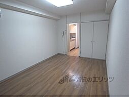 プルミエール青山 205 2階1Kのリビング/ダイニング