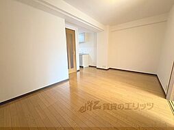 JR山陰本線 円町駅 徒歩22分の賃貸マンション 2階1LDKのリビング/ダイニング