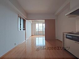 ＶＡＩＬ京都御苑 304 3階1LDKのリビング/ダイニング