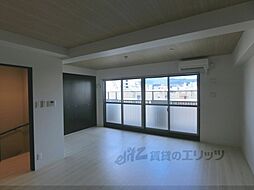 エベンエゼル三条 5階3LDKのリビング/ダイニング