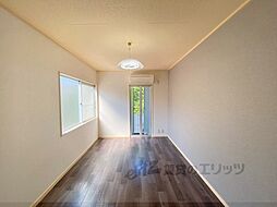 京都市営烏丸線 北山駅 徒歩10分の賃貸アパート 2階1Kのリビング/ダイニング