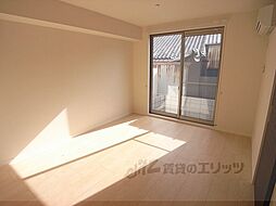 京都市営烏丸線 北大路駅 徒歩18分の賃貸アパート 1階3LDKのリビング/ダイニング