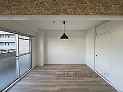 京都地下鉄東西線 椥辻駅 徒歩23分の賃貸マンション 3階2DKのリビング/ダイニング