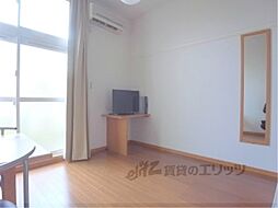 レオパレス愛 105 1階1Kのリビング/ダイニング