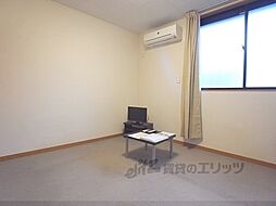 レオパレスボンマルシェ山科 204 2階ワンルームのリビング/ダイニング