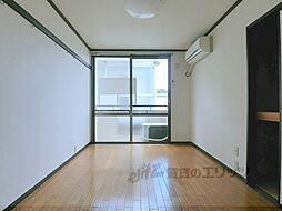 京阪本線 出町柳駅 バス9分 北白川仕伏町下車 徒歩2分の賃貸アパート 2階1Kのリビング/ダイニング